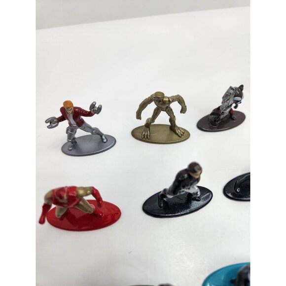 11 Marvel Metal Mini Figures by Jada Toys - Picture 6 of 15